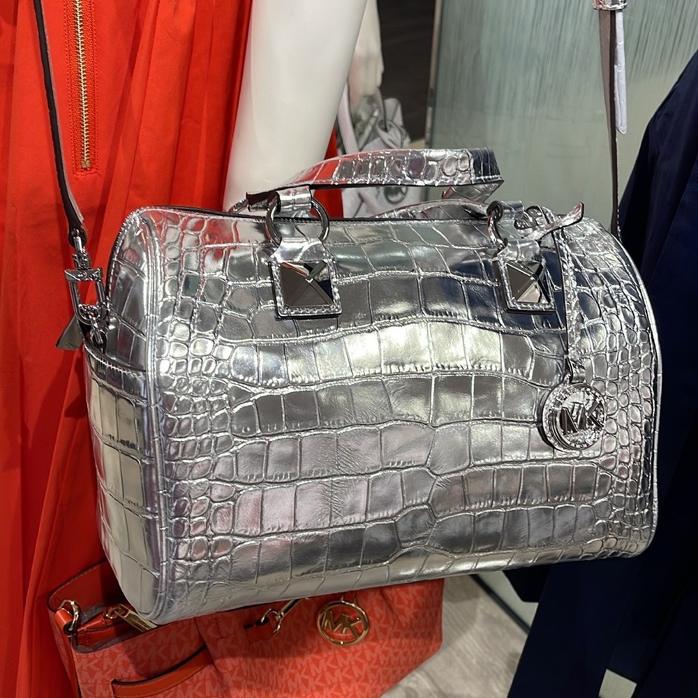 Silver Crocodile Embossed Women's Bag - Picture 9 of 16
